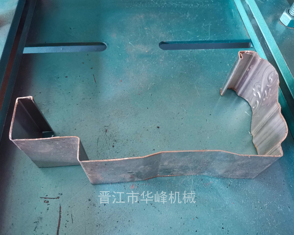 壓花門框機械設(shè)備